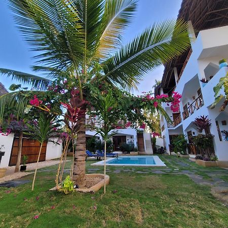 Mambo Cabana Pwani Mchangani Exterior foto